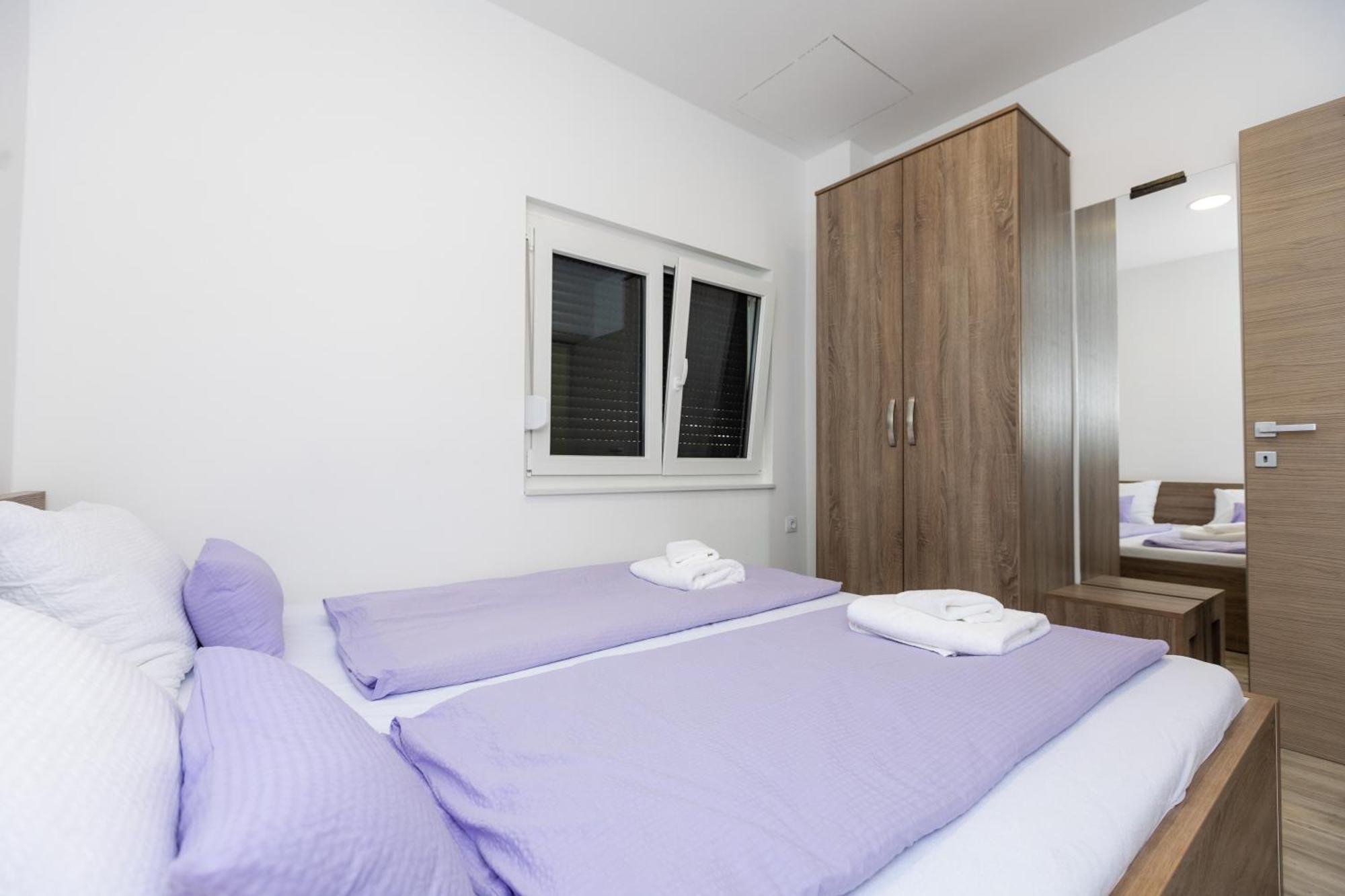 Apartments Maris Sveti Filip i Jakov Quarto foto